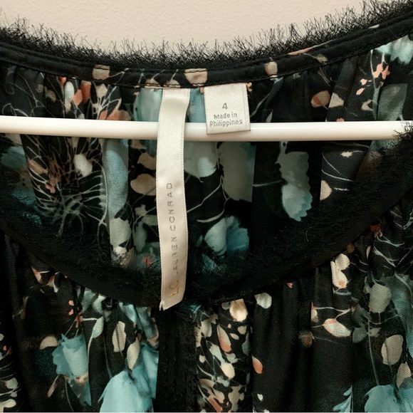 Lauren Conrad | Floral Dress | Size 4 - Picture 3 of 3
